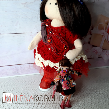 Кукла в красном платье с ушками